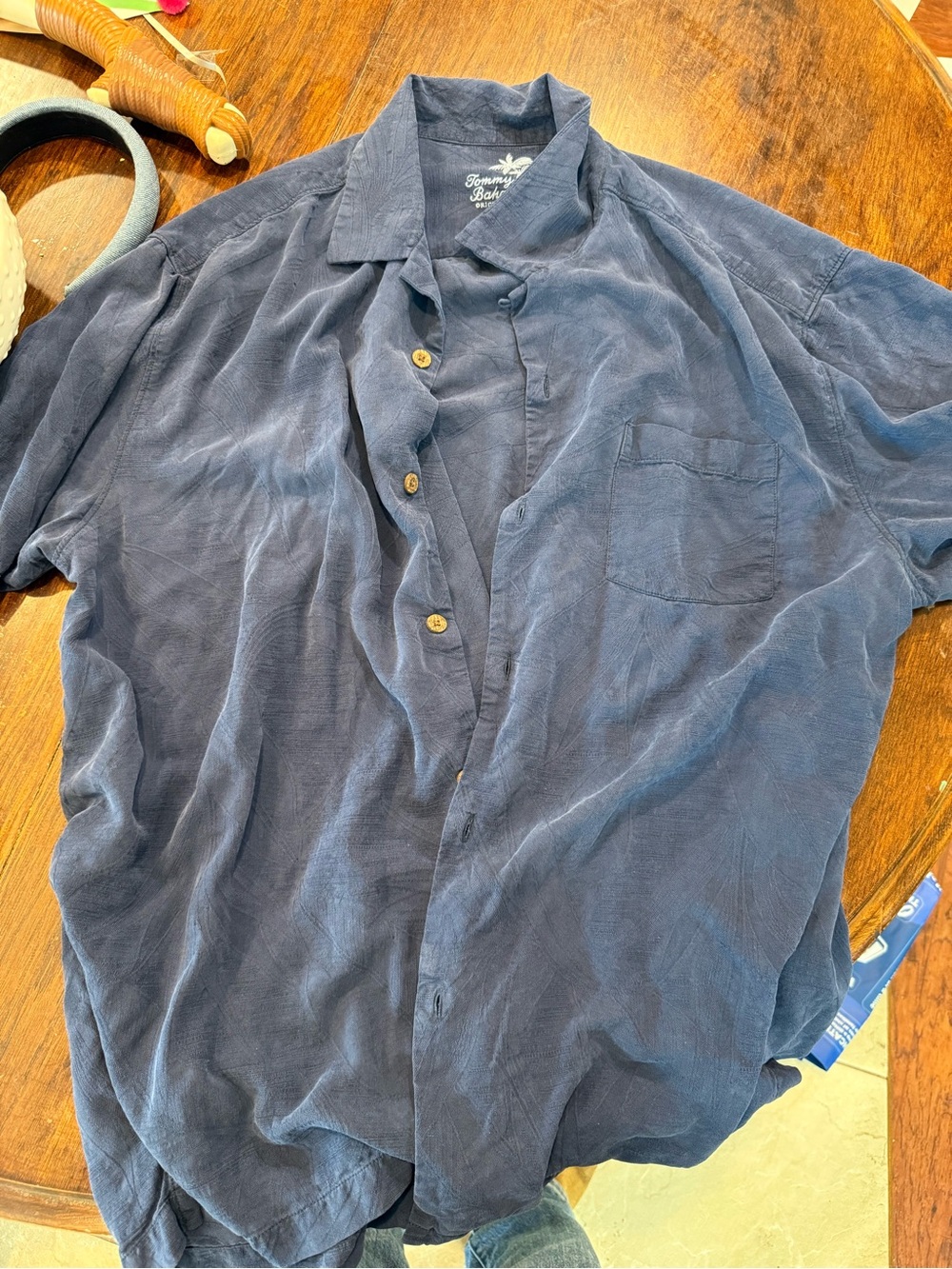 Tommy Bahama Men's Deep Blue Short-Sleeve Button-Down original fit XL shirt